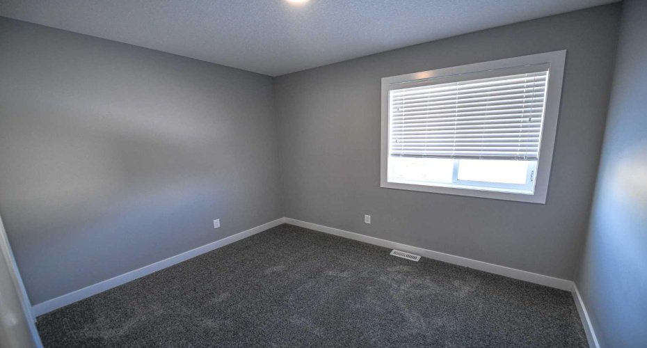 9519 113 Avenue, Clairmont, Alberta T8X0T2, 3 Bedroom Bedrooms, 0 ,2 BathroomBathrooms,Rental,113,0,A2327739