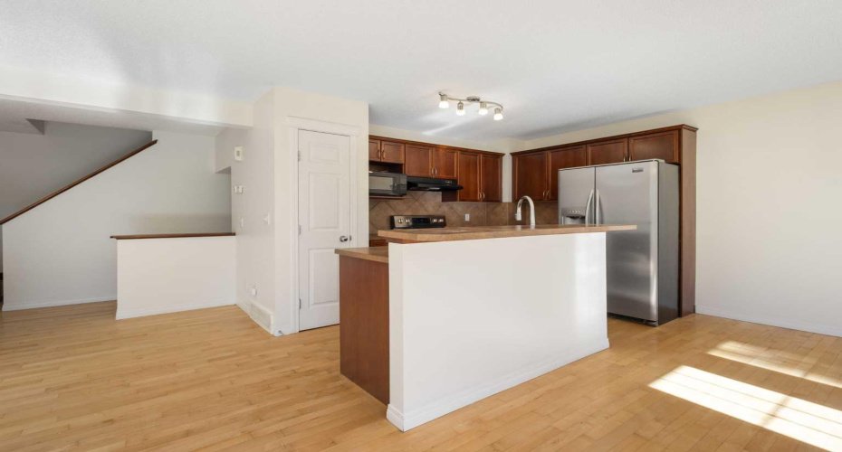 78 Cougar Plateau Way, Calgary, Alberta T3H 5S4, 4 Bedroom Bedrooms, 0 ,4 BathroomBathrooms,Residential,For Sale,Cougar Plateau,0,A2327749