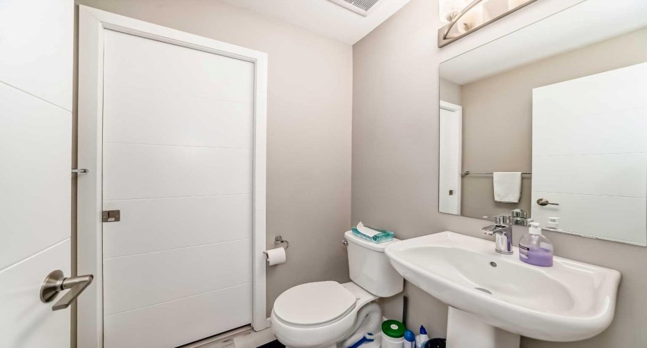 245 Redstone, Calgary, Alberta T3N 1M6, 3 Bedroom Bedrooms, 0 ,2 BathroomBathrooms,Residential,For Sale,Redstone,0,A2327755