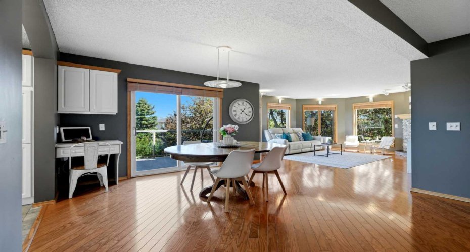 131 Edgebrook Circle, Calgary, Alberta T3A5A4, 6 Bedroom Bedrooms, 0 ,4 BathroomBathrooms,Residential,For Sale,Edgebrook,0,A2327756