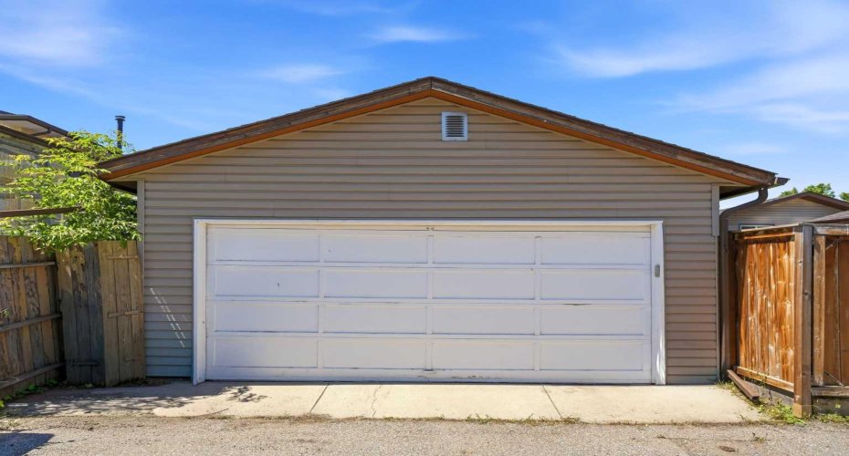 151 Templevale Place, Calgary, Alberta T1Y 4V6, 3 Bedroom Bedrooms, 0 ,2 BathroomBathrooms,Residential,For Sale,Templevale,0,A2327769