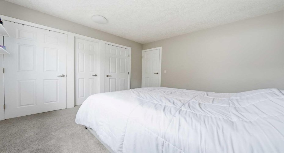 151 Templevale Place, Calgary, Alberta T1Y 4V6, 3 Bedroom Bedrooms, 0 ,2 BathroomBathrooms,Residential,For Sale,Templevale,0,A2327769