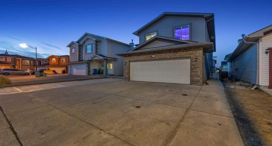 107 Taracove Landing, Calgary, Alberta T3J 4S7, 8 Bedroom Bedrooms, 0 ,6 BathroomBathrooms,Residential,For Sale,Taracove,0,A2327771
