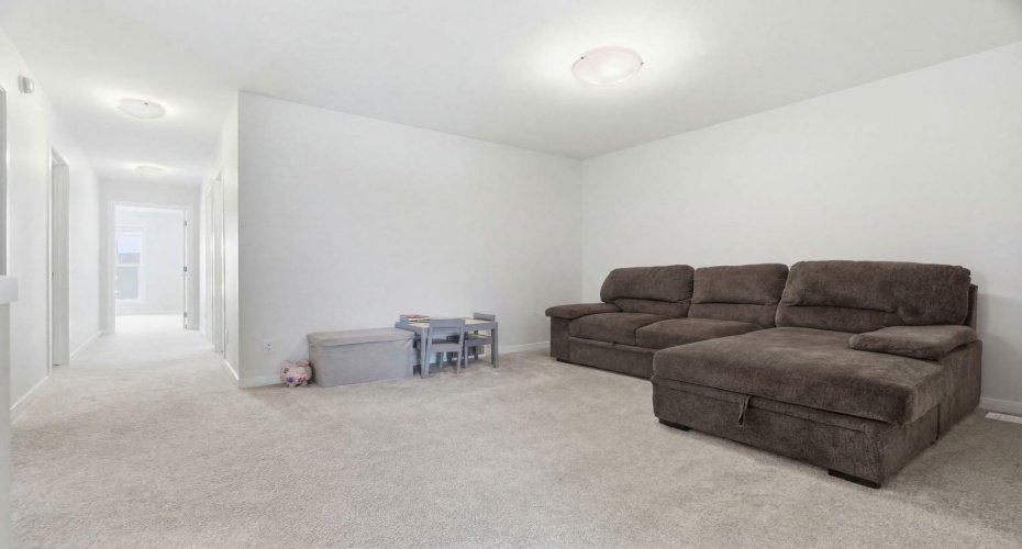 54 Belmont Manor, Calgary, Alberta T2X 5E4, 6 Bedroom Bedrooms, 0 ,4 BathroomBathrooms,Residential,For Sale,Belmont,0,A2322226