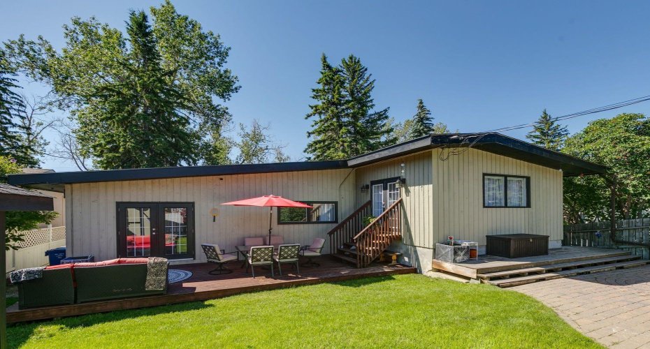 724 Willacy Drive, Calgary, Alberta T2J2B1, 5 Bedroom Bedrooms, 0 ,3 BathroomBathrooms,Residential,For Sale,Willacy,0,A2322658