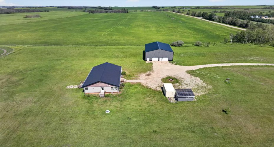 31340 Range Road 270, Didsbury, Alberta T0M0W0, 3 Bedroom Bedrooms, 0 ,3 BathroomBathrooms,Residential,For Sale,Range Road 270,0,A2323103