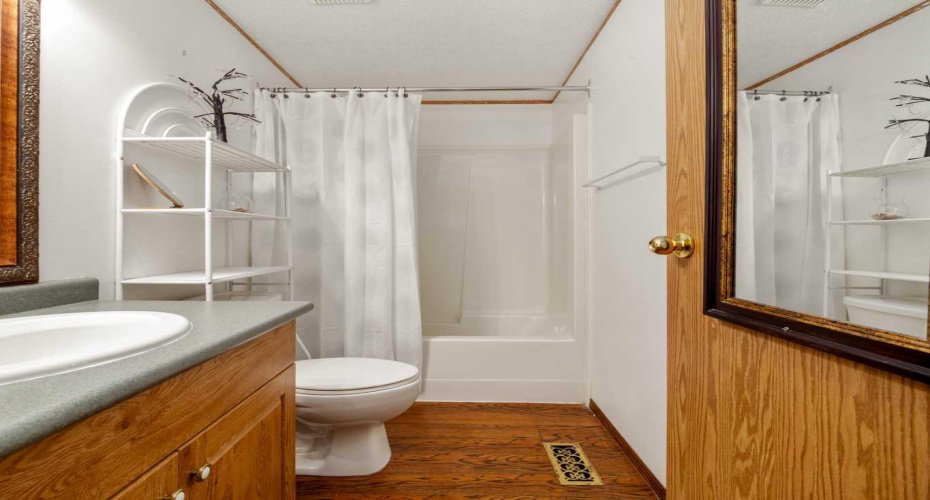 22 Westover Crescent, Claresholm, Alberta T0L 0T0, 3 Bedroom Bedrooms, 0 ,2 BathroomBathrooms,Residential,For Sale,Westover,0,A2323132