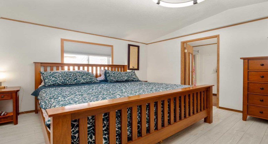 22 Westover Crescent, Claresholm, Alberta T0L 0T0, 3 Bedroom Bedrooms, 0 ,2 BathroomBathrooms,Residential,For Sale,Westover,0,A2323132