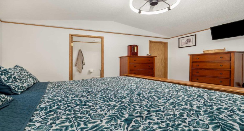 22 Westover Crescent, Claresholm, Alberta T0L 0T0, 3 Bedroom Bedrooms, 0 ,2 BathroomBathrooms,Residential,For Sale,Westover,0,A2323132