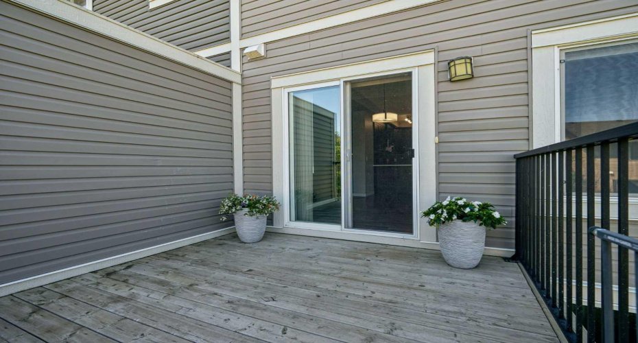 549 Hillcrest Road, Airdrie, Alberta T4B4H6, 3 Bedroom Bedrooms, 0 ,3 BathroomBathrooms,Residential,For Sale,Hillcrest,0,A2323641