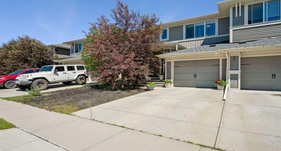 549 Hillcrest Road, Airdrie, Alberta T4B4H6, 3 Bedroom Bedrooms, 0 ,3 BathroomBathrooms,Residential,For Sale,Hillcrest,0,A2323641