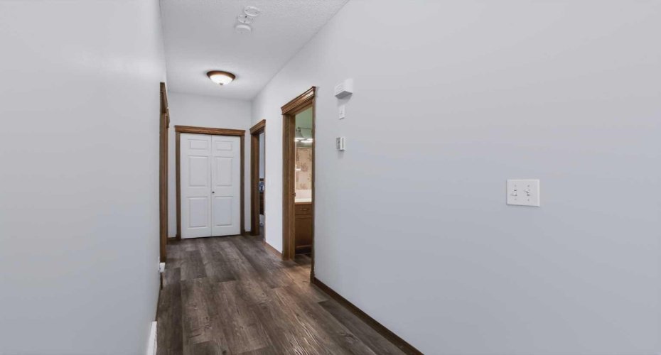 2806 22 Street, Nanton, Alberta T0L 1R0, 3 Bedroom Bedrooms, 0 ,2 BathroomBathrooms,Residential,For Sale,22,0,A2323709