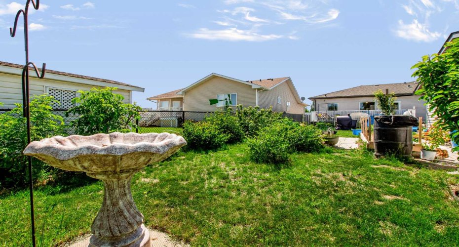 2806 22 Street, Nanton, Alberta T0L 1R0, 3 Bedroom Bedrooms, 0 ,2 BathroomBathrooms,Residential,For Sale,22,0,A2323709
