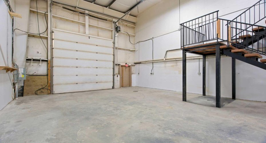 220 3 Street, Diamond Valley, Alberta T0L 0H0, 0 , 0 ,0,Commercial,For Lease,JKR Business Park,3,0,A2323894