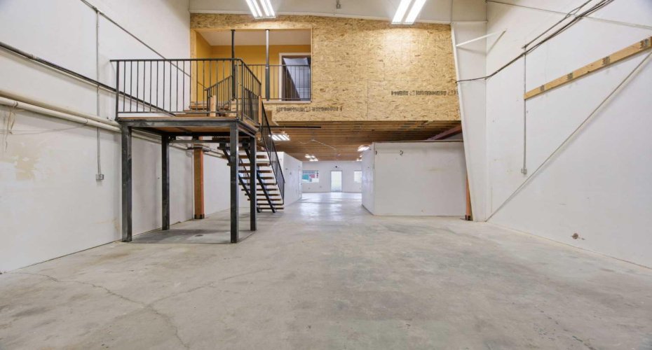220 3 Street, Diamond Valley, Alberta T0L 0H0, 0 , 0 ,0,Commercial,For Lease,JKR Business Park,3,0,A2323894