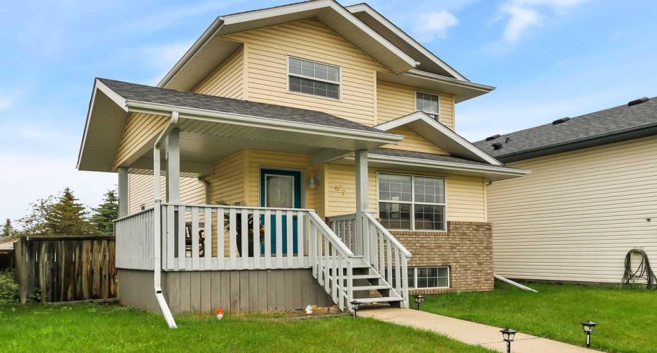 67 Durand Crescent, Red Deer, Alberta T4P 2P4, 3 Bedroom Bedrooms, 0 ,3 BathroomBathrooms,Residential,For Sale,Durand,0,A2323959