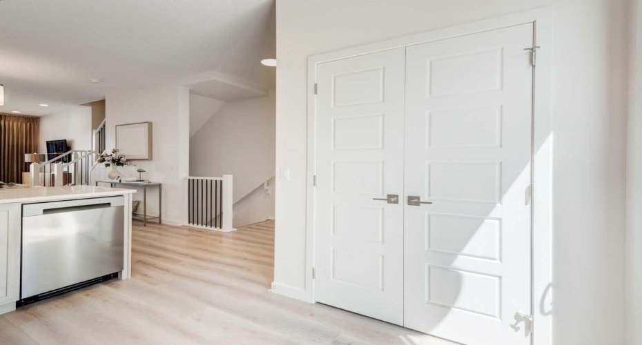 7369 MERCADO Avenue, Calgary, Alberta T3M 4C2, 3 Bedroom Bedrooms, 0 ,3 BathroomBathrooms,Residential,For Sale,MERCADO,0,A2324718