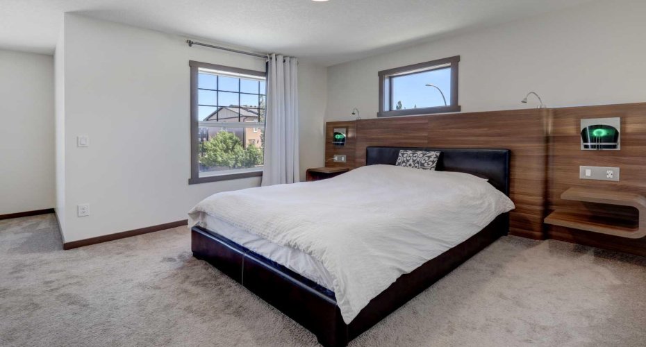 5 Covecreek Mews, Calgary, Alberta T3K0V8, 4 Bedroom Bedrooms, 0 ,4 BathroomBathrooms,Residential,For Sale,Covecreek,0,A2324736