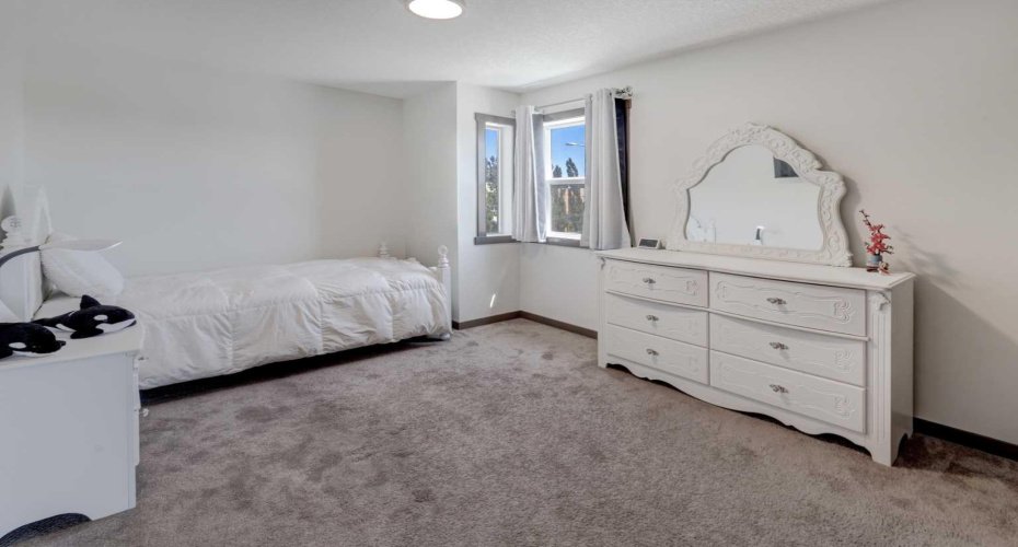 5 Covecreek Mews, Calgary, Alberta T3K0V8, 4 Bedroom Bedrooms, 0 ,4 BathroomBathrooms,Residential,For Sale,Covecreek,0,A2324736