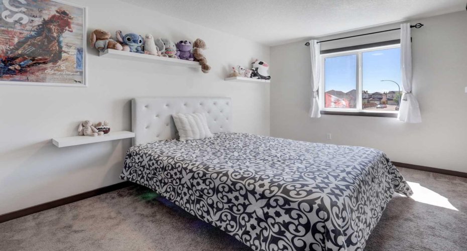 5 Covecreek Mews, Calgary, Alberta T3K0V8, 4 Bedroom Bedrooms, 0 ,4 BathroomBathrooms,Residential,For Sale,Covecreek,0,A2324736
