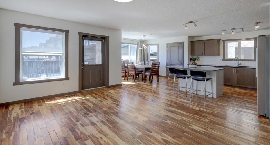 5 Covecreek Mews, Calgary, Alberta T3K0V8, 4 Bedroom Bedrooms, 0 ,4 BathroomBathrooms,Residential,For Sale,Covecreek,0,A2324736