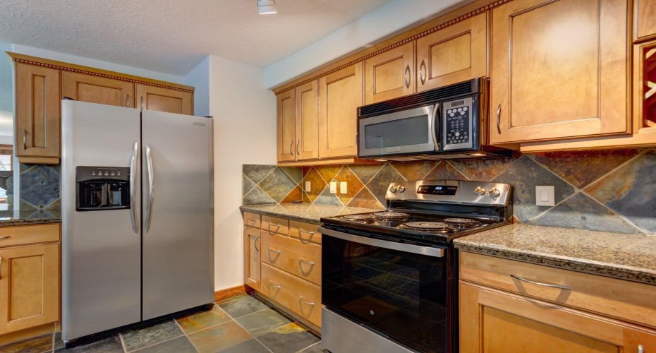 170 Crossbow Place, Canmore, Alberta T1W3H4, 2 Bedroom Bedrooms, 0 ,2 BathroomBathrooms,Residential,For Sale,Crossbow,0,A2324845