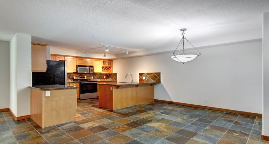 170 Crossbow Place, Canmore, Alberta T1W3H4, 2 Bedroom Bedrooms, 0 ,2 BathroomBathrooms,Residential,For Sale,Crossbow,0,A2324845