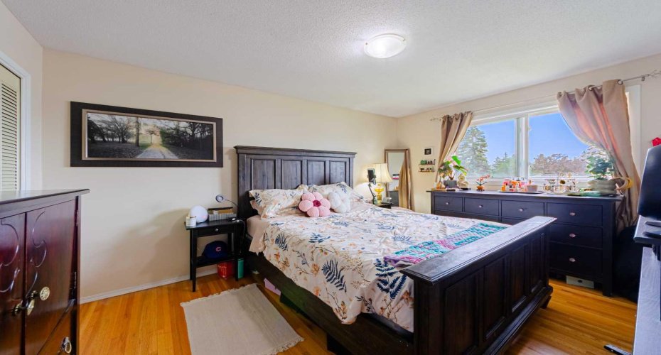 5412 14 Avenue, Calgary, Alberta T2A 0L3, 2 Bedroom Bedrooms, 0 ,2 BathroomBathrooms,Residential,For Sale,14,0,A2324889