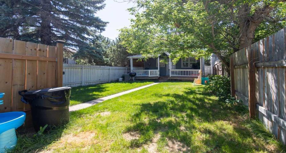 725 6 Street, Lethbridge, Alberta T1J 2E5, 3 Bedroom Bedrooms, 0 ,2 BathroomBathrooms,Residential,For Sale,6,0,A2325274