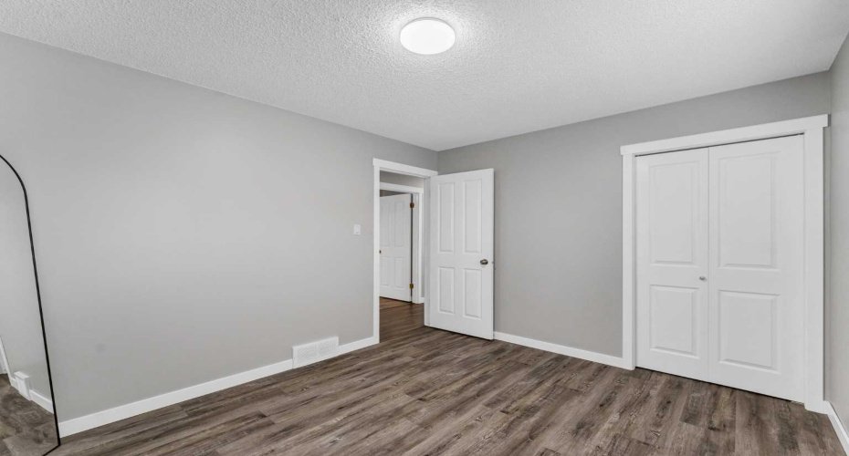 214 Shannon Drive, Medicine Hat, Alberta T1B 4A7, 5 Bedroom Bedrooms, 0 ,3 BathroomBathrooms,Residential,For Sale,Shannon,0,A2325501