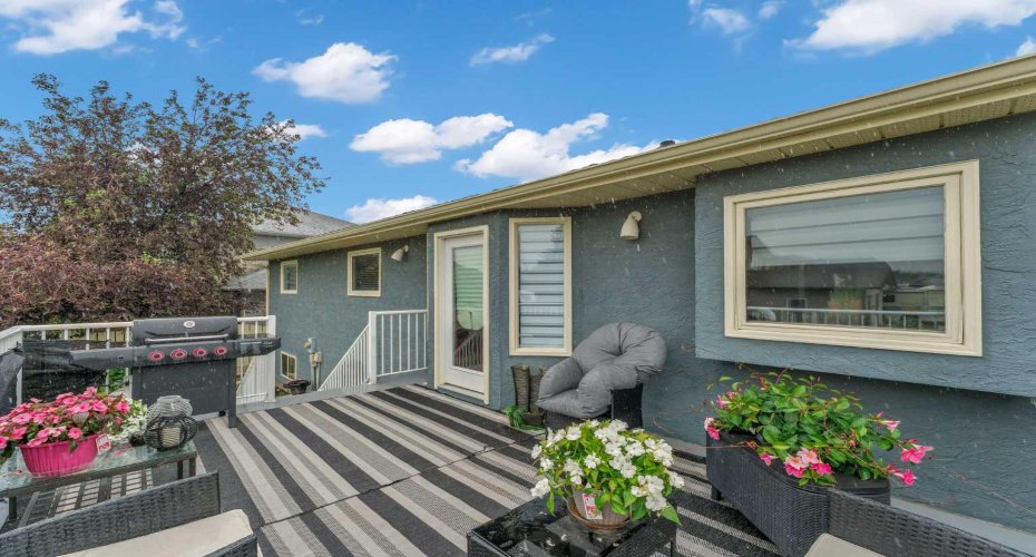 214 Shannon Drive, Medicine Hat, Alberta T1B 4A7, 5 Bedroom Bedrooms, 0 ,3 BathroomBathrooms,Residential,For Sale,Shannon,0,A2325501