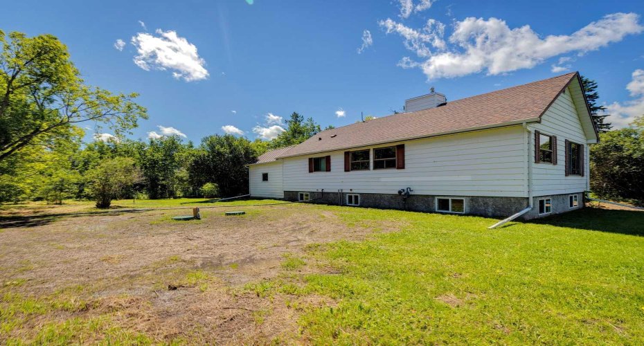 254063 480 Township, Millet, Alberta T0C 1Z0, 4 Bedroom Bedrooms, 0 ,2 BathroomBathrooms,Agri-business,For Sale,480,0,A2325569