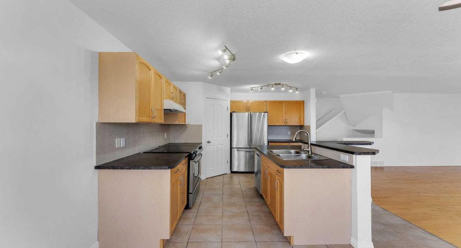7 Saddlecrest Terrace, Calgary, Alberta T3J 5L4, 5 Bedroom Bedrooms, 0 ,4 BathroomBathrooms,Residential,For Sale,Saddlecrest,0,A2326059