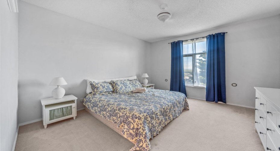 19 Gleneagles View, Cochrane, Alberta T4C 1N9, 4 Bedrooms Bedrooms, ,3 BathroomsBathrooms,Residential,For Sale,Gleneagles,A2326207