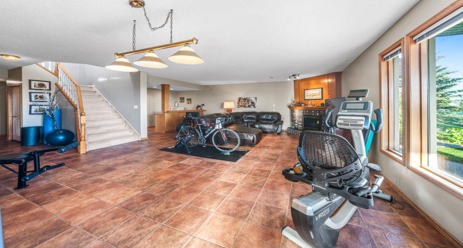 19 Gleneagles View, Cochrane, Alberta T4C 1N9, 4 Bedrooms Bedrooms, ,3 BathroomsBathrooms,Residential,For Sale,Gleneagles,A2326207
