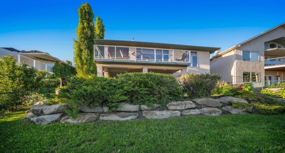 19 Gleneagles View, Cochrane, Alberta T4C 1N9, 4 Bedrooms Bedrooms, ,3 BathroomsBathrooms,Residential,For Sale,Gleneagles,A2326207