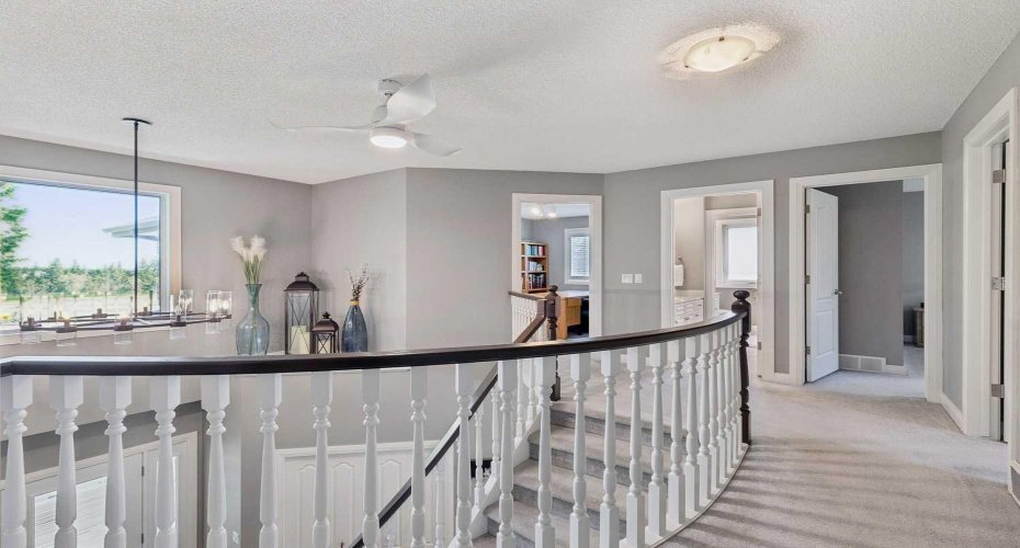947 Shawnee Drive, Calgary, Alberta T2Y2G9, 4 Bedroom Bedrooms, 0 ,3 BathroomBathrooms,Residential,For Sale,Shawnee,0,A2326369