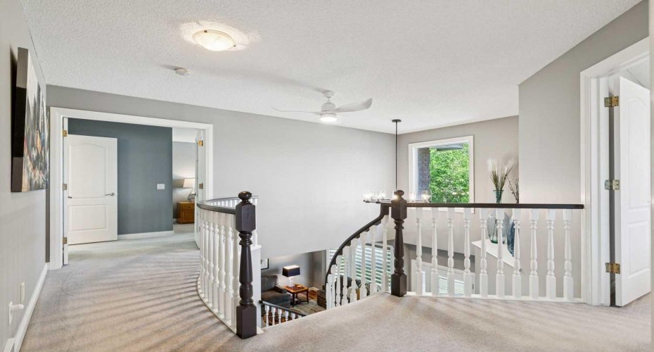 947 Shawnee Drive, Calgary, Alberta T2Y2G9, 4 Bedroom Bedrooms, 0 ,3 BathroomBathrooms,Residential,For Sale,Shawnee,0,A2326369
