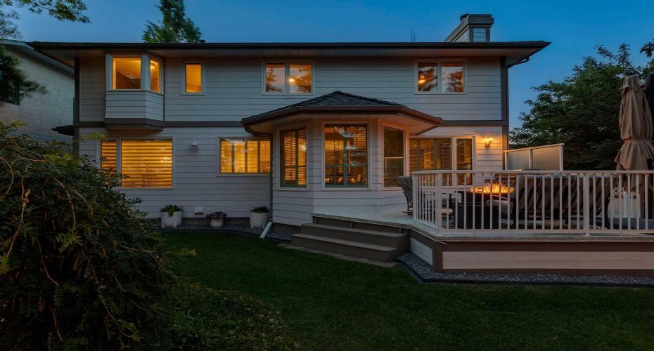 947 Shawnee Drive, Calgary, Alberta T2Y2G9, 4 Bedroom Bedrooms, 0 ,3 BathroomBathrooms,Residential,For Sale,Shawnee,0,A2326369