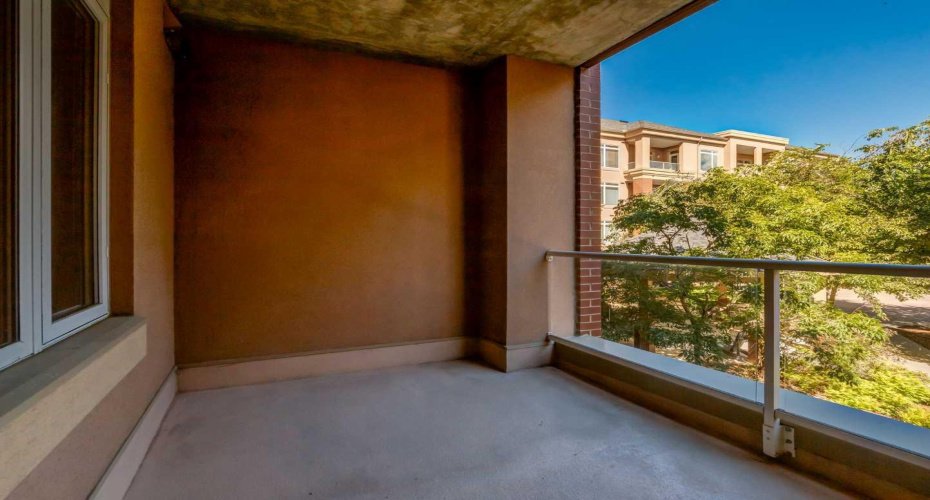 24 Hemlock Crescent, Calgary, Alberta T3C 2Z1, 1 Bedroom Bedrooms, 0 ,1 BathroomBathrooms,Residential,For Sale,Hemlock,0,A2326381