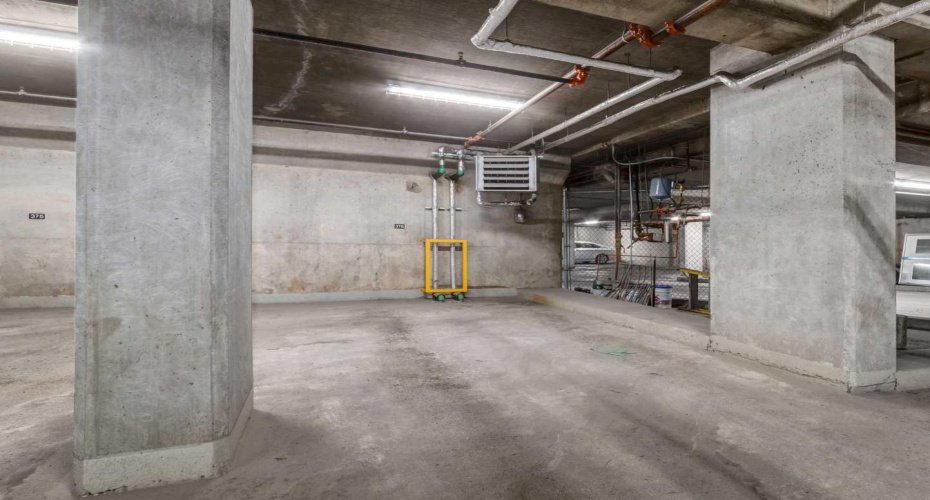 24 Hemlock Crescent, Calgary, Alberta T3C 2Z1, 1 Bedroom Bedrooms, 0 ,1 BathroomBathrooms,Residential,For Sale,Hemlock,0,A2326381