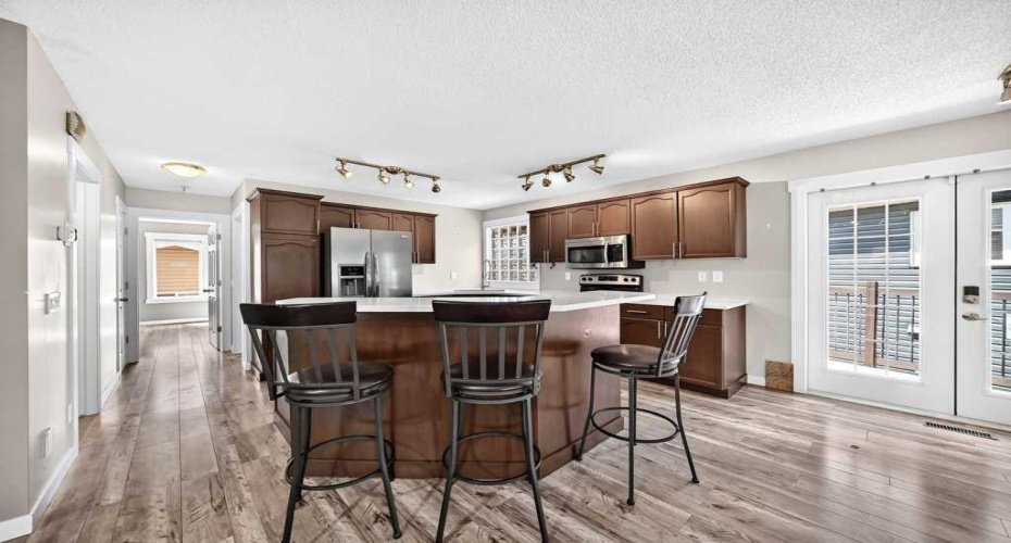 222 Covewood Close, Calgary, Alberta T3K 5A1, 3 Bedroom Bedrooms, 0 ,3 BathroomBathrooms,Residential,For Sale,Covewood,0,A2326607