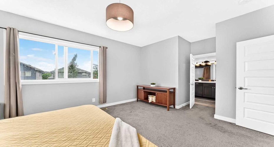 41 Walcrest Way, Calgary, Alberta T2X 4G4, 3 Bedroom Bedrooms, 0 ,3 BathroomBathrooms,Residential,For Sale,Walcrest,0,A2326618