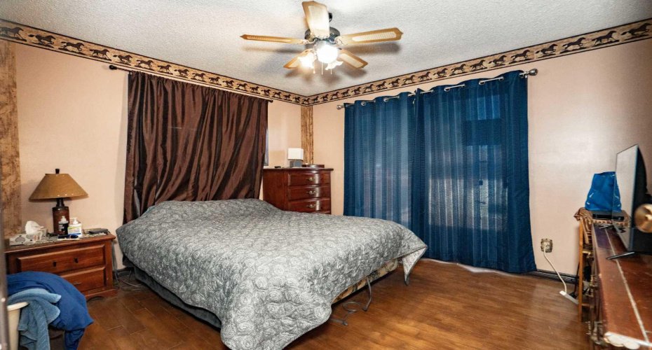 5518 47ave, Grimshaw, Alberta T0H1W0, 3 Bedroom Bedrooms, 0 ,2 BathroomBathrooms,Residential,For Sale,47ave,0,A2326737