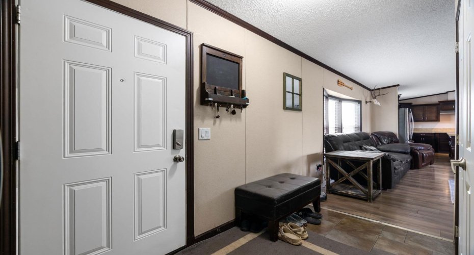 360 GRENFELL Crescent, Fort McMurray, Alberta T9H 2M9, 3 Bedroom Bedrooms, 0 ,2 BathroomBathrooms,Residential,For Sale,GRENFELL,0,A2326783