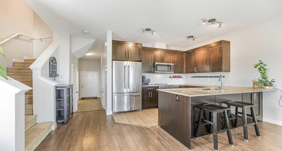 108 Jumping Pound Common, Cochrane, Alberta T4C 2L1, 3 Bedrooms Bedrooms, ,4 BathroomsBathrooms,Residential,For Sale,Jumping Pound,A2326797