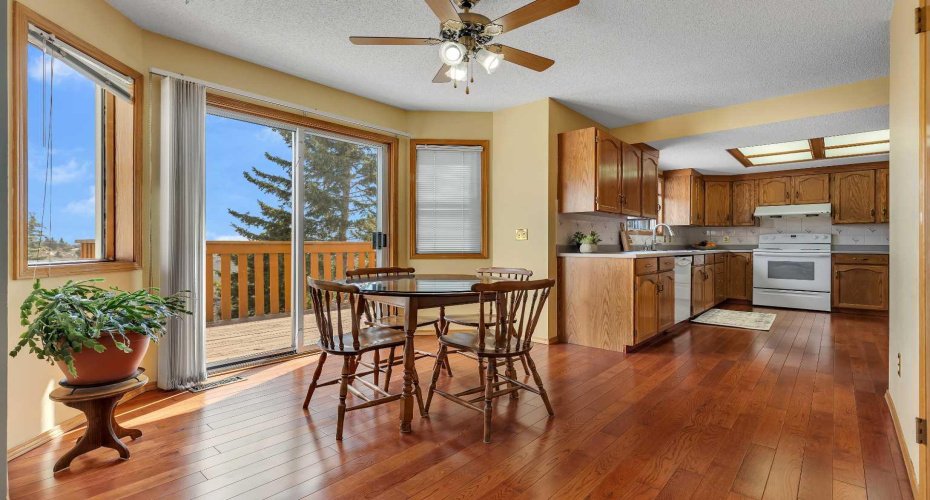 2856 Signal Hill Heights, Calgary, Alberta T3H 2M6, 6 Bedroom Bedrooms, 0 ,4 BathroomBathrooms,Residential,For Sale,Signal Hill,0,A2326814