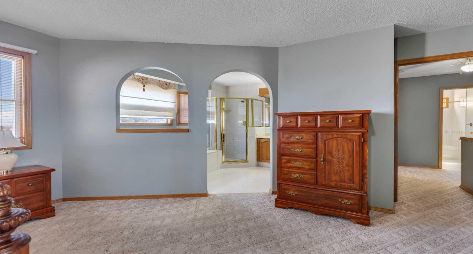 2856 Signal Hill Heights, Calgary, Alberta T3H 2M6, 6 Bedroom Bedrooms, 0 ,4 BathroomBathrooms,Residential,For Sale,Signal Hill,0,A2326814