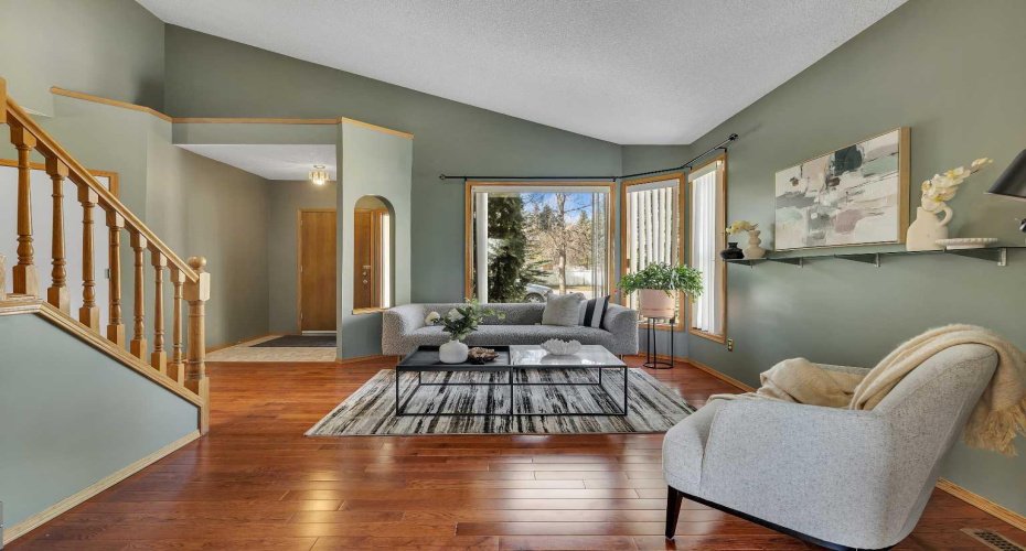 2856 Signal Hill Heights, Calgary, Alberta T3H 2M6, 6 Bedroom Bedrooms, 0 ,4 BathroomBathrooms,Residential,For Sale,Signal Hill,0,A2326814