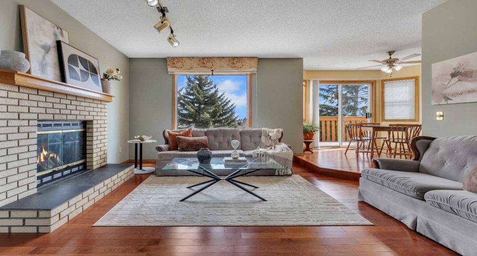 2856 Signal Hill Heights, Calgary, Alberta T3H 2M6, 6 Bedroom Bedrooms, 0 ,4 BathroomBathrooms,Residential,For Sale,Signal Hill,0,A2326814